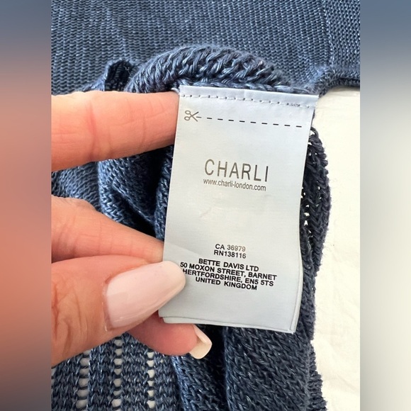 CHARLI LONDON | Women’s SZ L | Open Knit Blue Linen Top | High Low Hem EUC - Picture 7 of 11